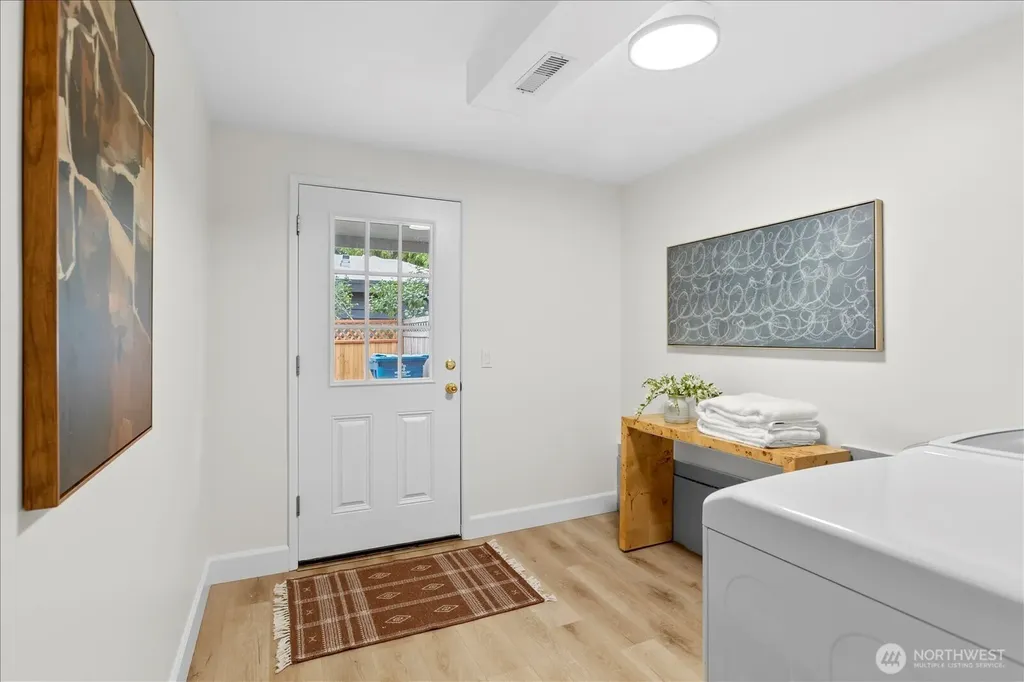 8104 Sierra Drive Edmonds WA 98026