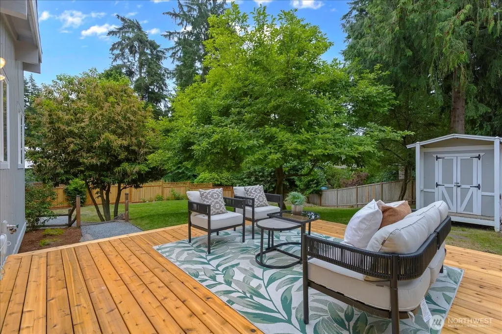 8104 Sierra Drive Edmonds WA 98026