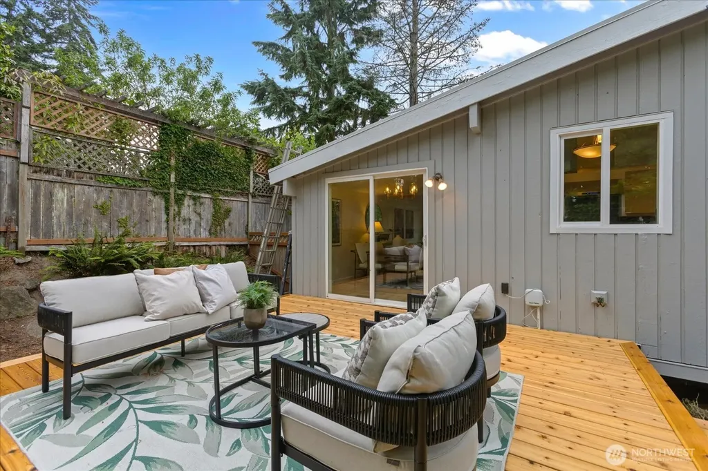 8104 Sierra Drive Edmonds WA 98026
