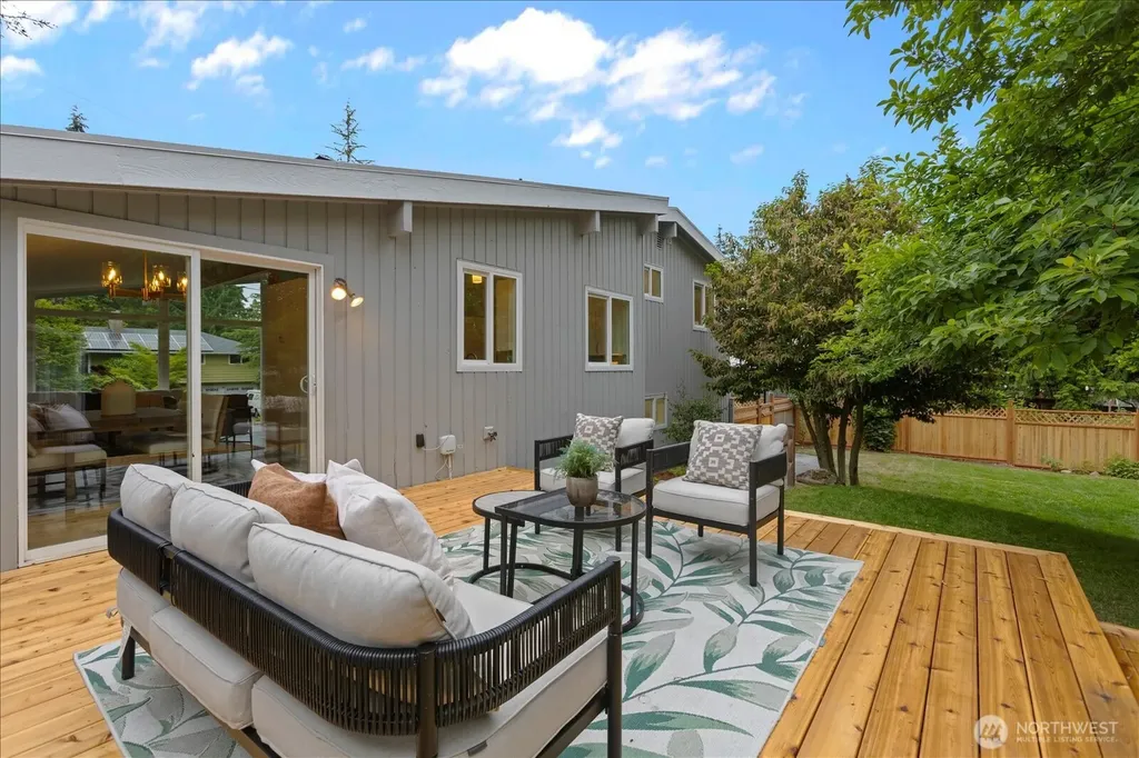 8104 Sierra Drive Edmonds WA 98026