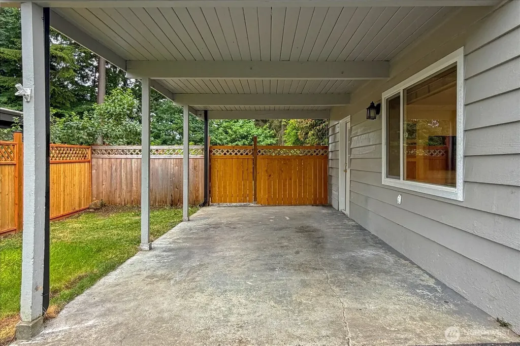 8104 Sierra Drive Edmonds WA 98026