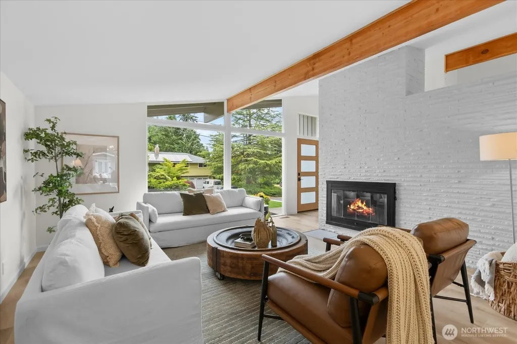 8104 Sierra Drive Edmonds WA 98026