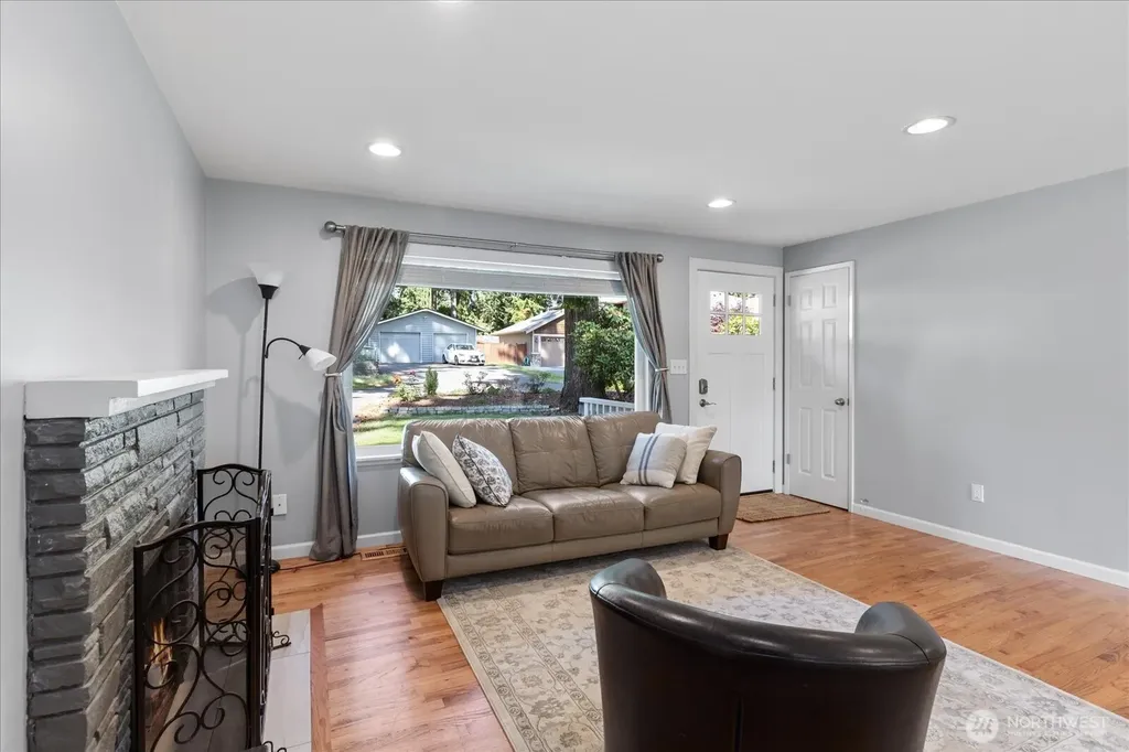 17925 57th Court W Lynnwood WA 98037