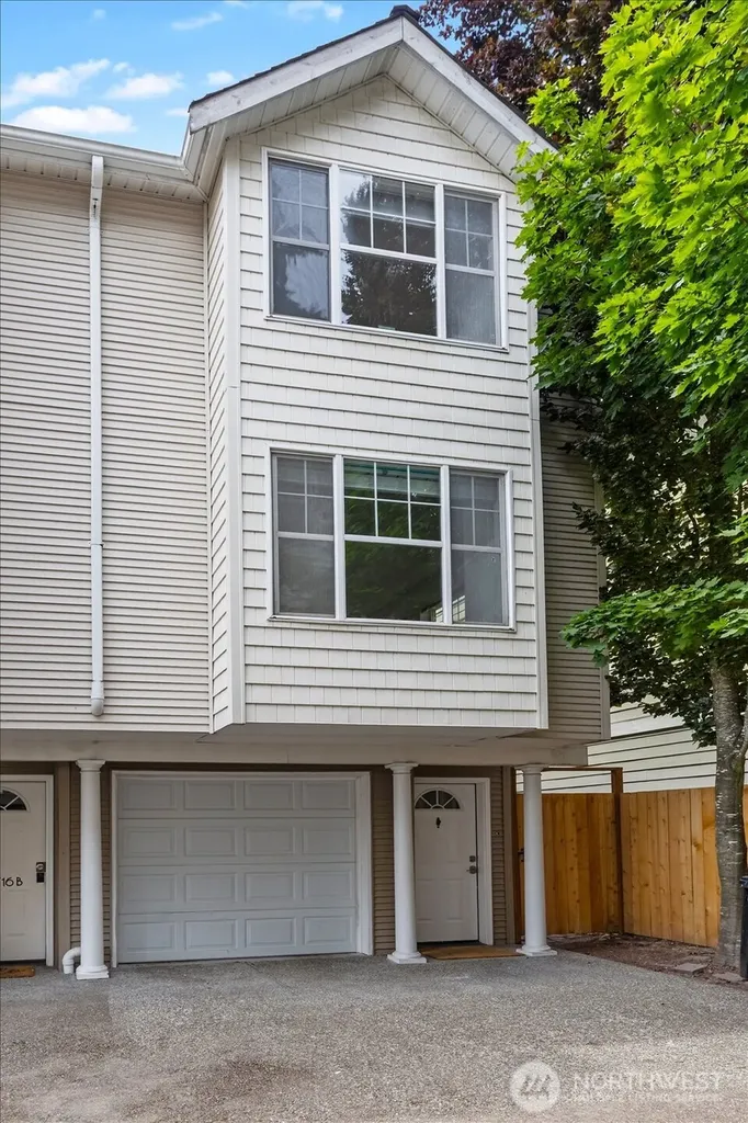 13716 Midvale Avenue N Seattle WA 98133