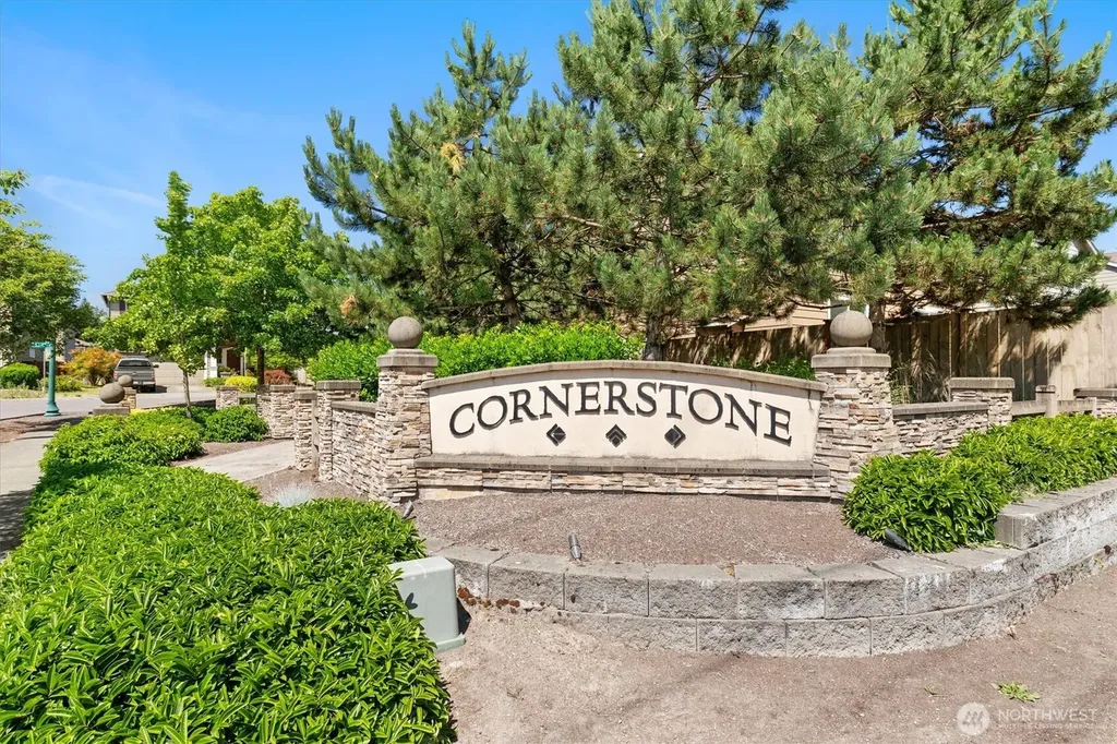 19516 SE 270th Place Covington WA 98042