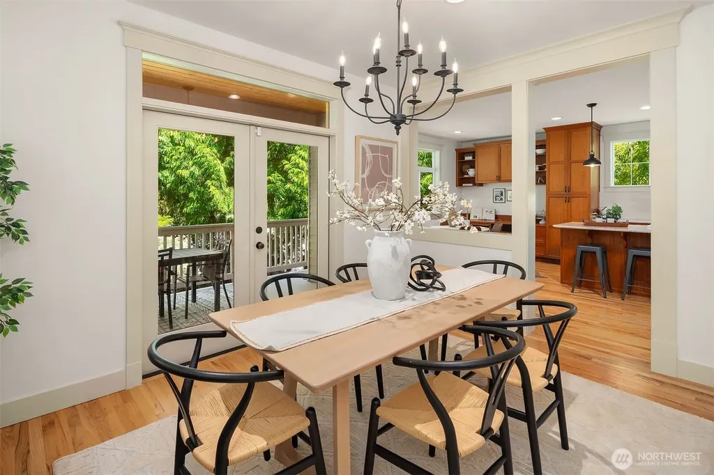 2322 NE 92nd Street Seattle WA 98115