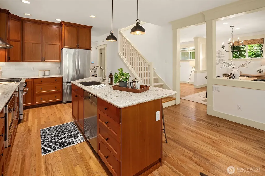 2322 NE 92nd Street Seattle WA 98115