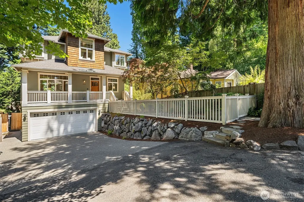 2322 NE 92nd Street Seattle WA 98115