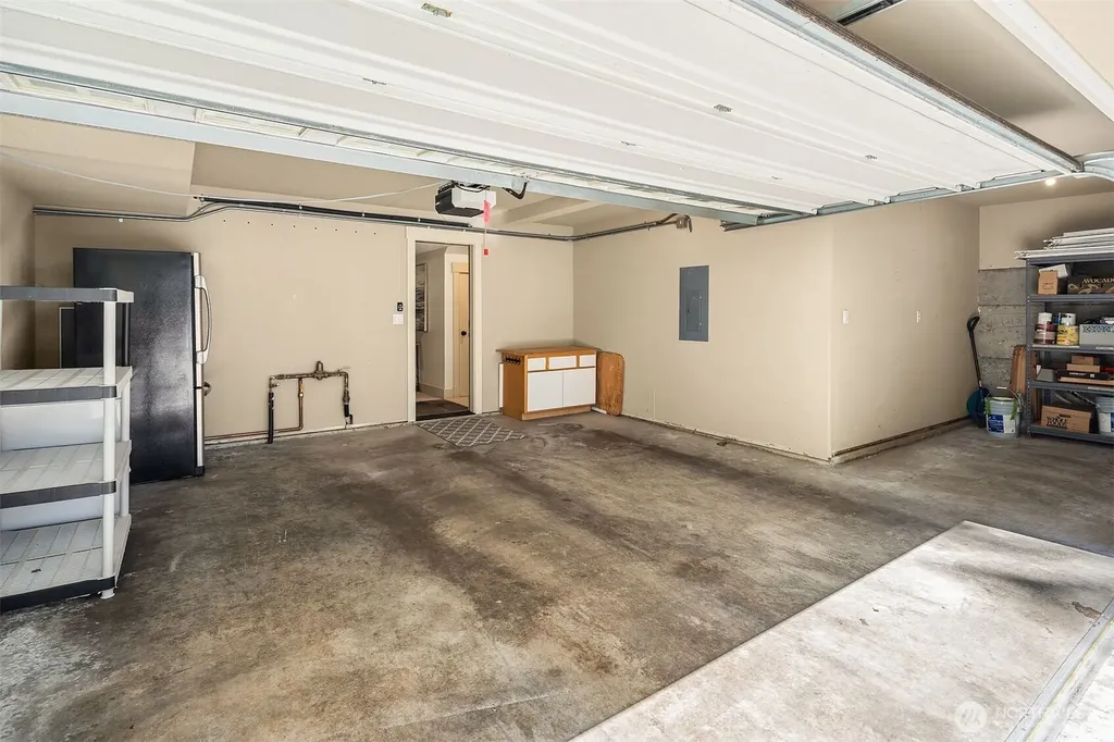 2322 NE 92nd Street Seattle WA 98115
