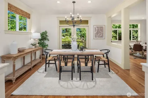 2322 NE 92nd Street Seattle WA 98115