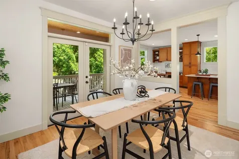 2322 NE 92nd Street Seattle WA 98115