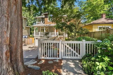 2322 NE 92nd Street Seattle WA 98115