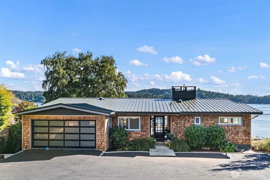6139 Cromwell Dr NW Gig Harbor WA 98335