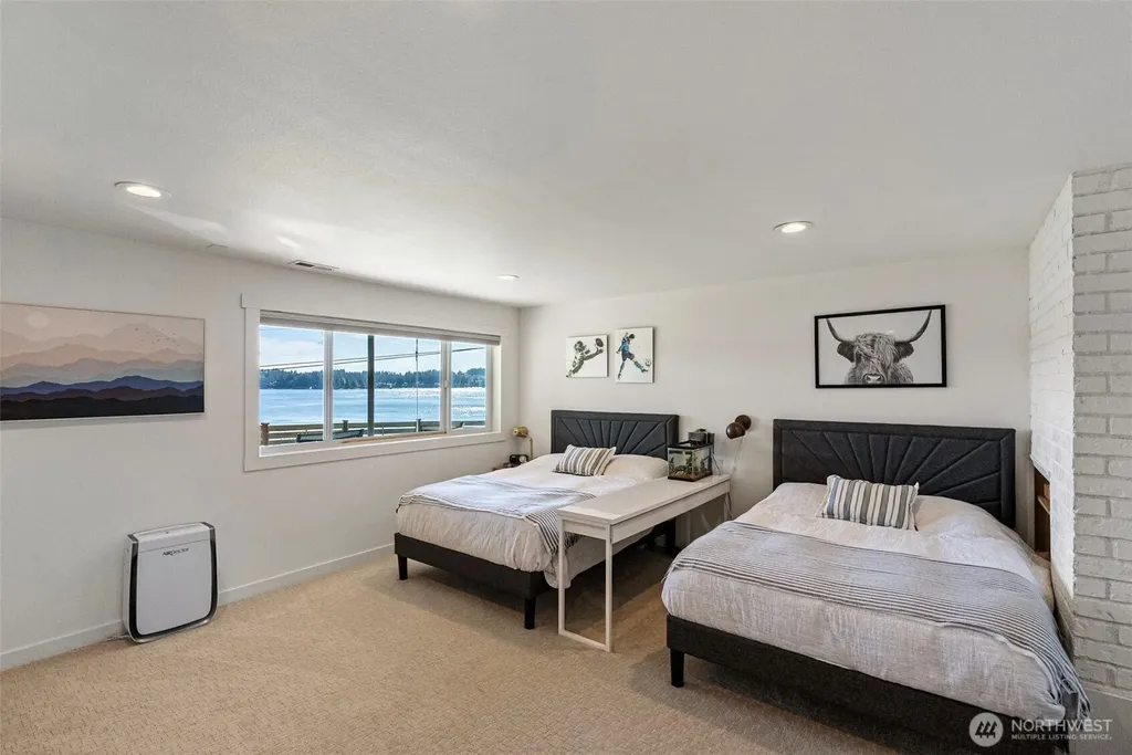 6139 Cromwell Dr NW Gig Harbor WA 98335