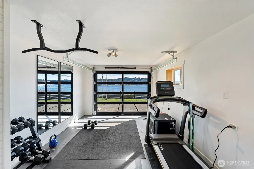 6139 Cromwell Dr NW Gig Harbor WA 98335
