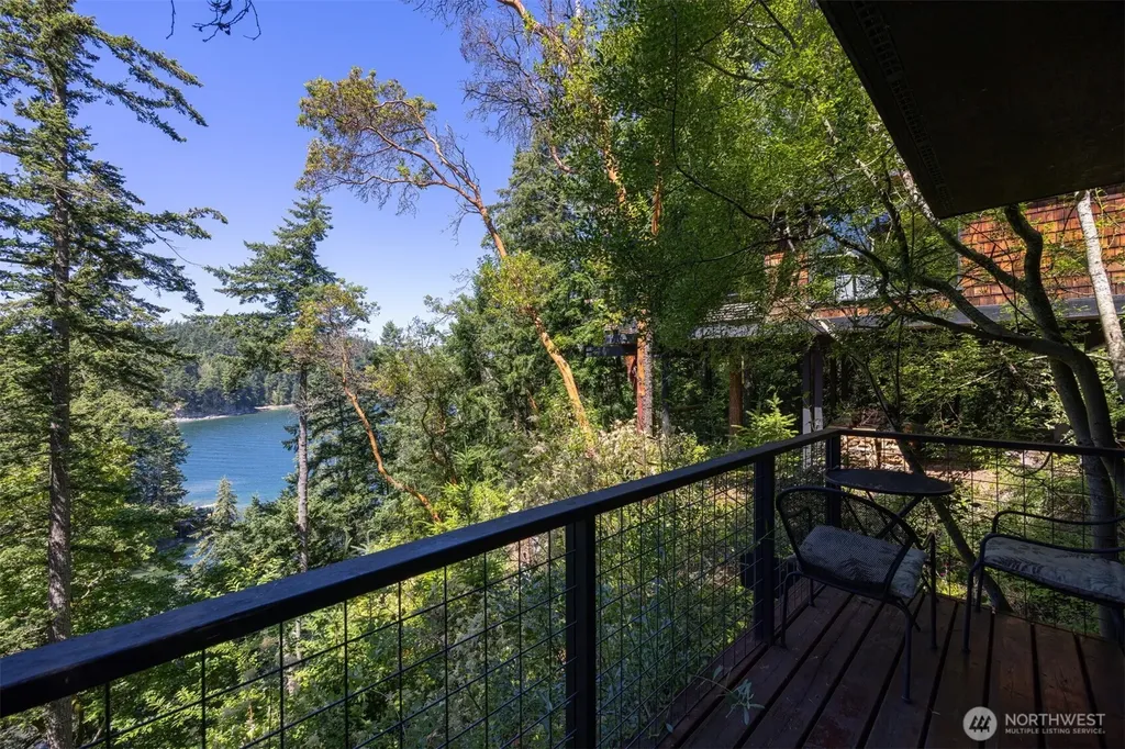 263 Chuckanut Point Road Bellingham WA 98229