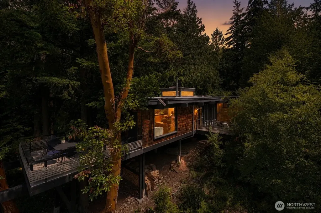 263 Chuckanut Point Road Bellingham WA 98229