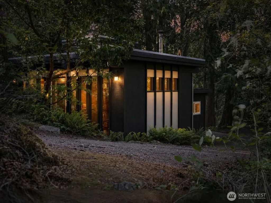 263 Chuckanut Point Road Bellingham WA 98229