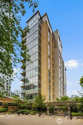 900 Lenora Street Seattle WA 98121