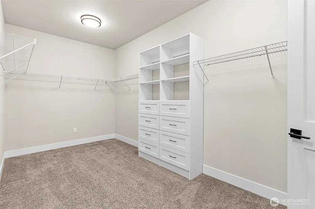 23670 SE 448th Street Enumclaw WA 98022