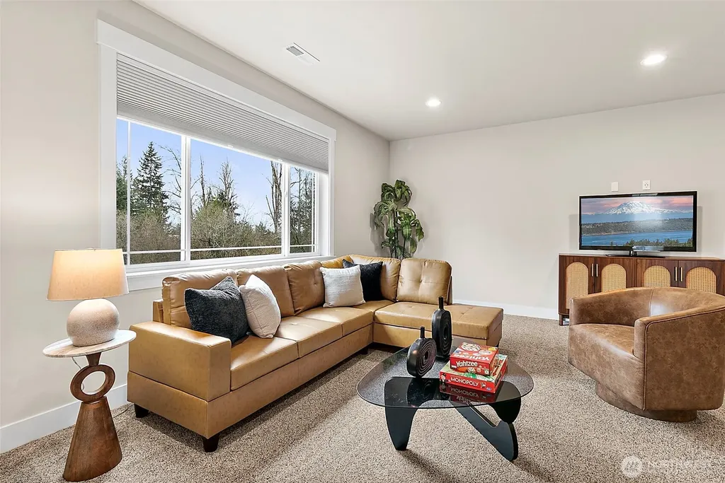 23670 SE 448th Street Enumclaw WA 98022