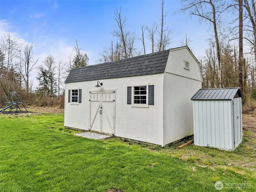 23670 SE 448th Street Enumclaw WA 98022