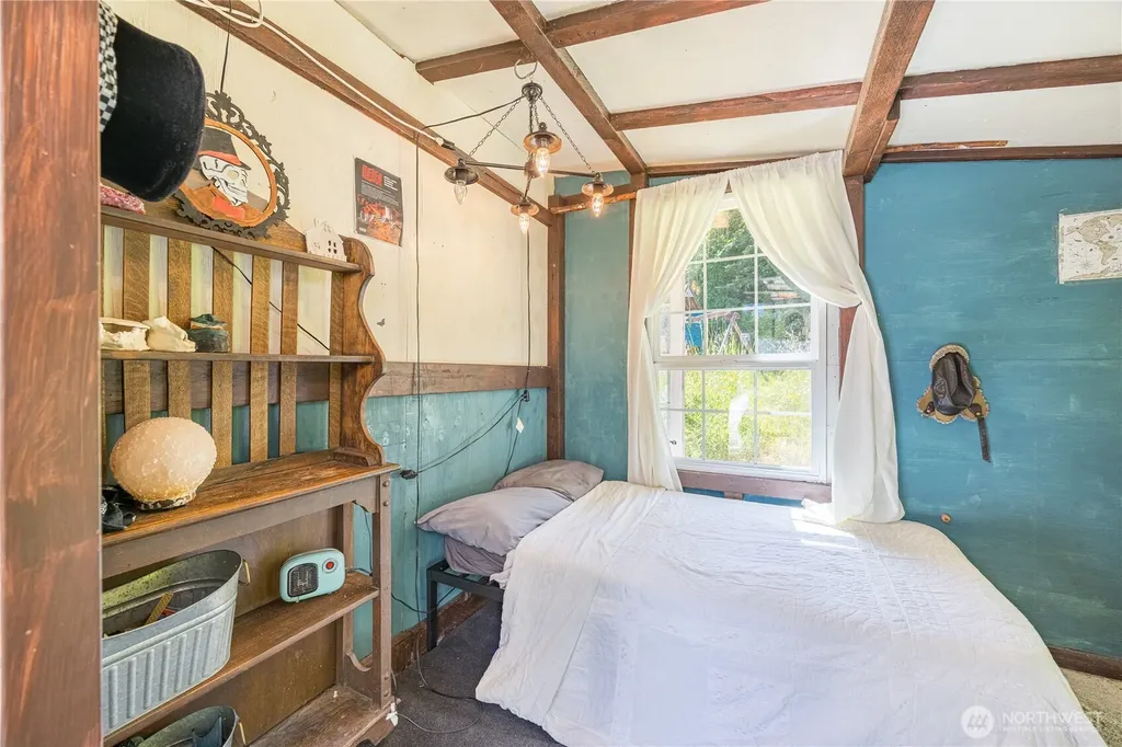 240304 W Highway 101 Port Angeles WA 98363