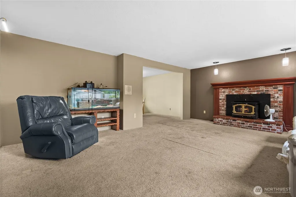 28224 105th Avenue SE Auburn WA 98092