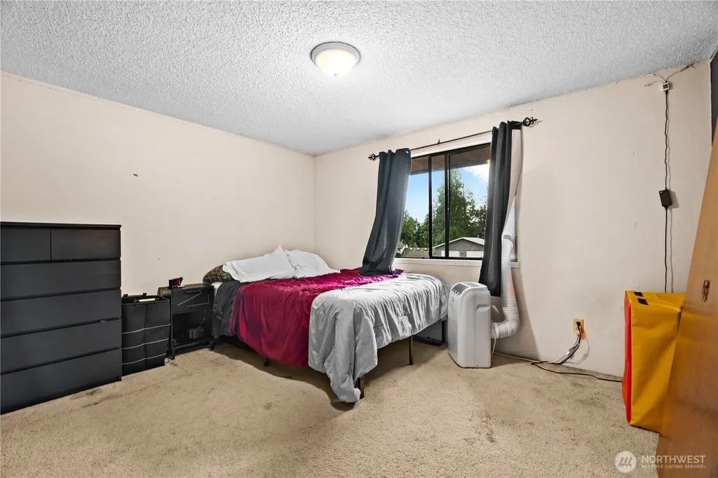 28224 105th Avenue SE Auburn WA 98092