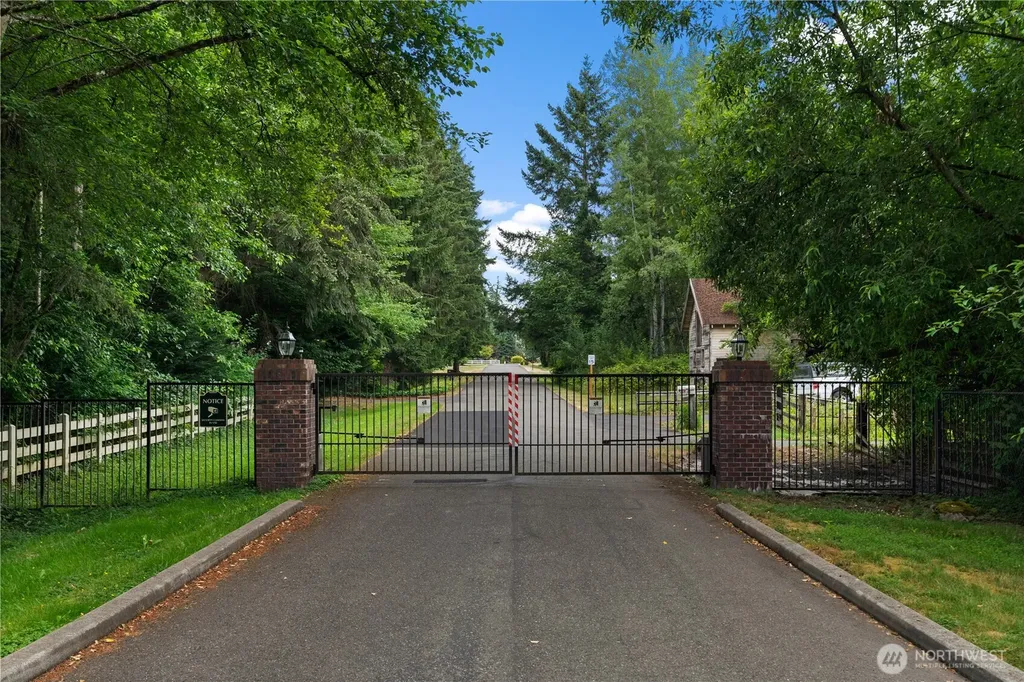 28224 105th Avenue SE Auburn WA 98092