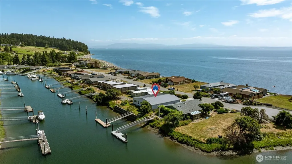 2169 Mariner Beach Drive Oak Harbor WA 98277