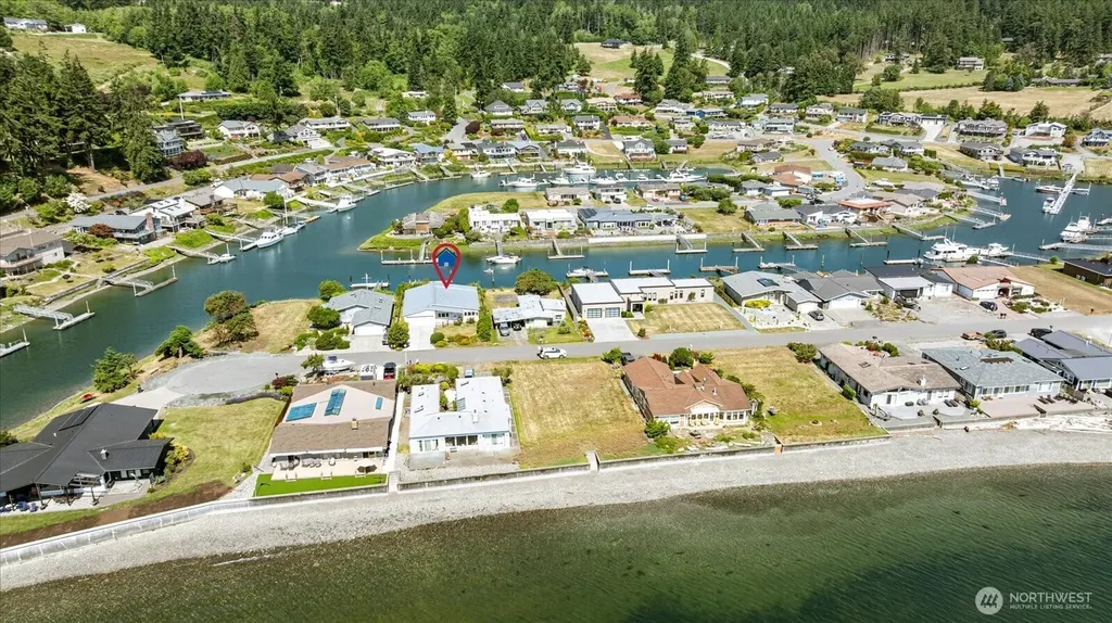 2169 Mariner Beach Drive Oak Harbor WA 98277