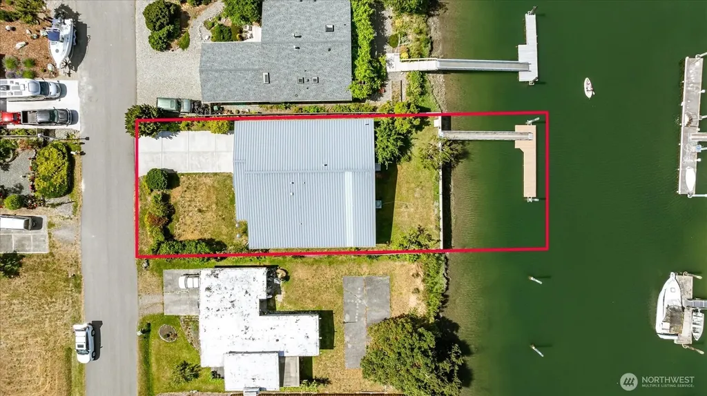 2169 Mariner Beach Drive Oak Harbor WA 98277