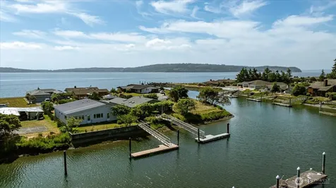 2169 Mariner Beach Drive Oak Harbor WA 98277