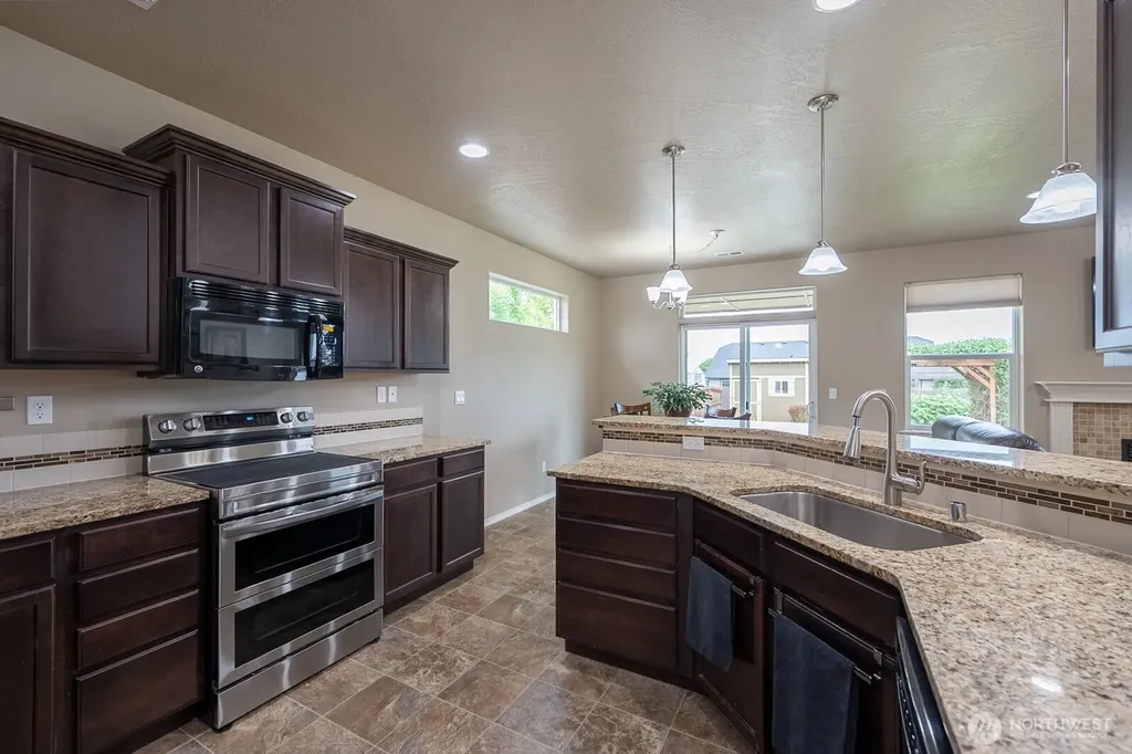 4521 W Wesley Place Moses Lake WA 98837