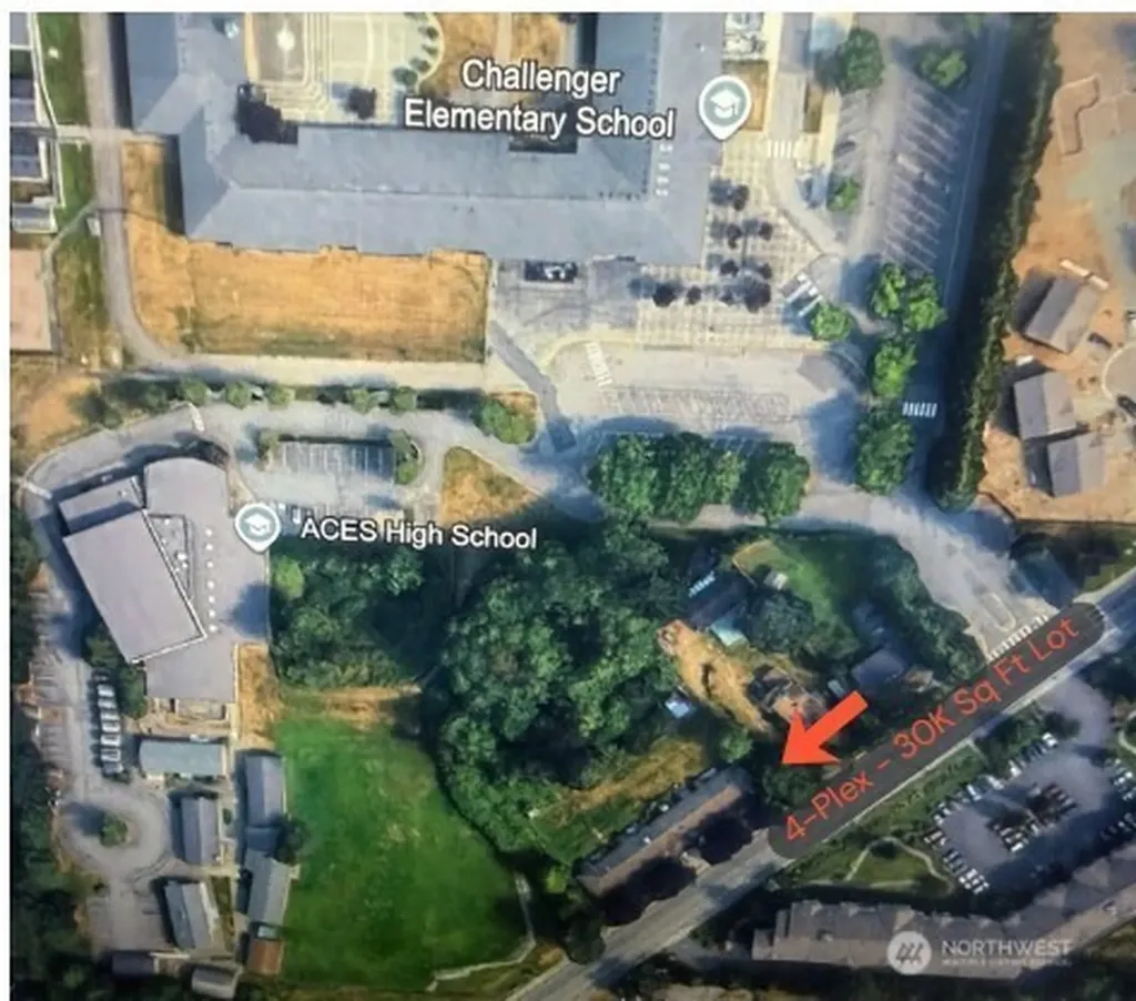 9618 Holly Drive Everett WA 98204
