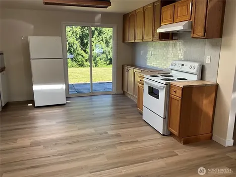 9618 Holly Drive Everett WA 98204