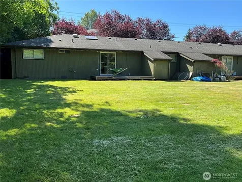 9618 Holly Drive Everett WA 98204