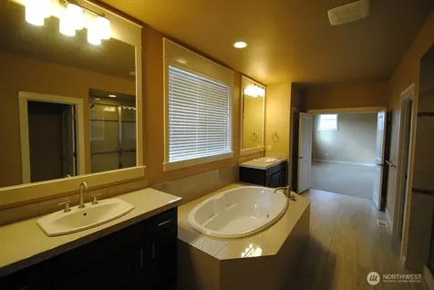 15945 NE 117th Street Redmond WA 98052
