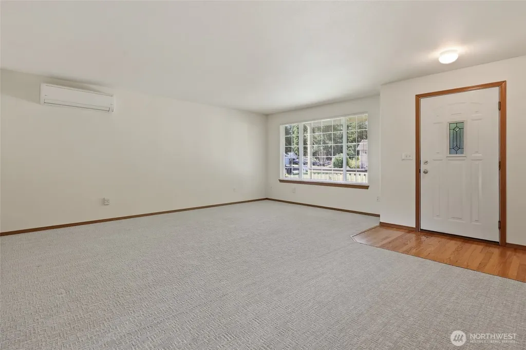 506 Nieland Loop SE Rainier WA 98576