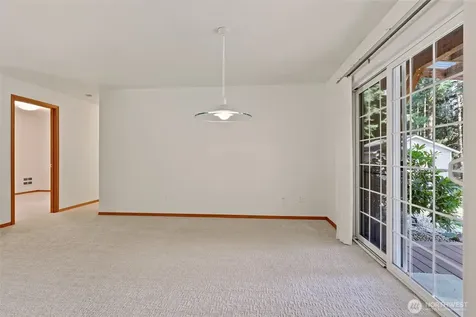 506 Nieland Loop SE Rainier WA 98576