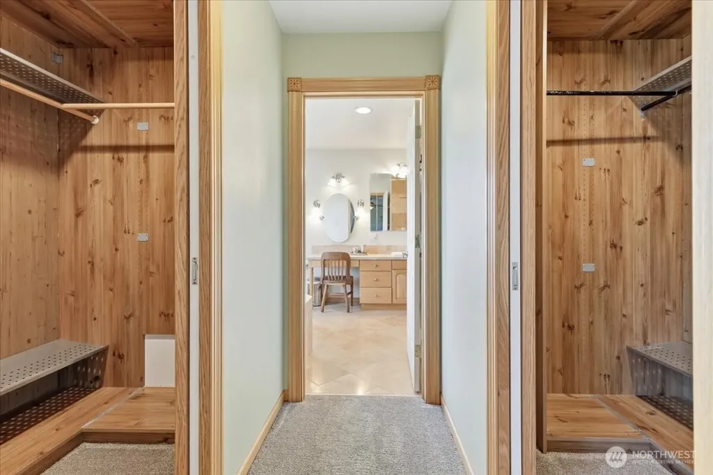55212 Bay Area Drive Electric City WA 99123