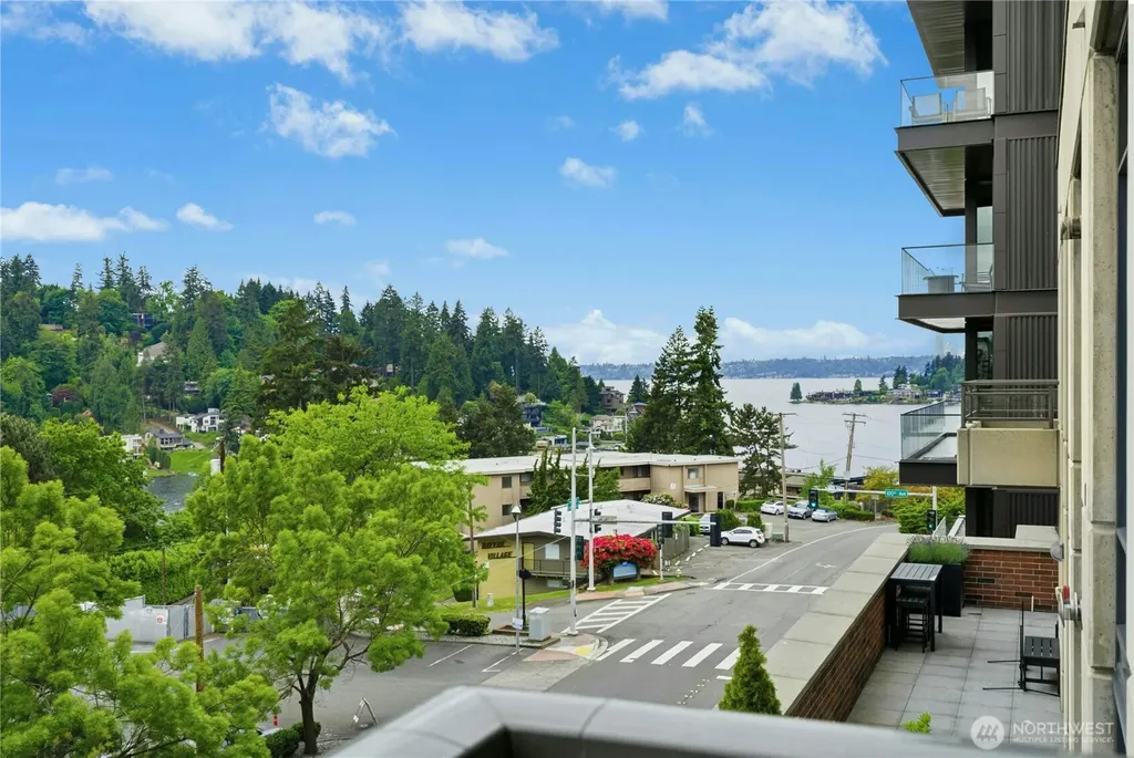 10000 Main Street Bellevue WA 98004