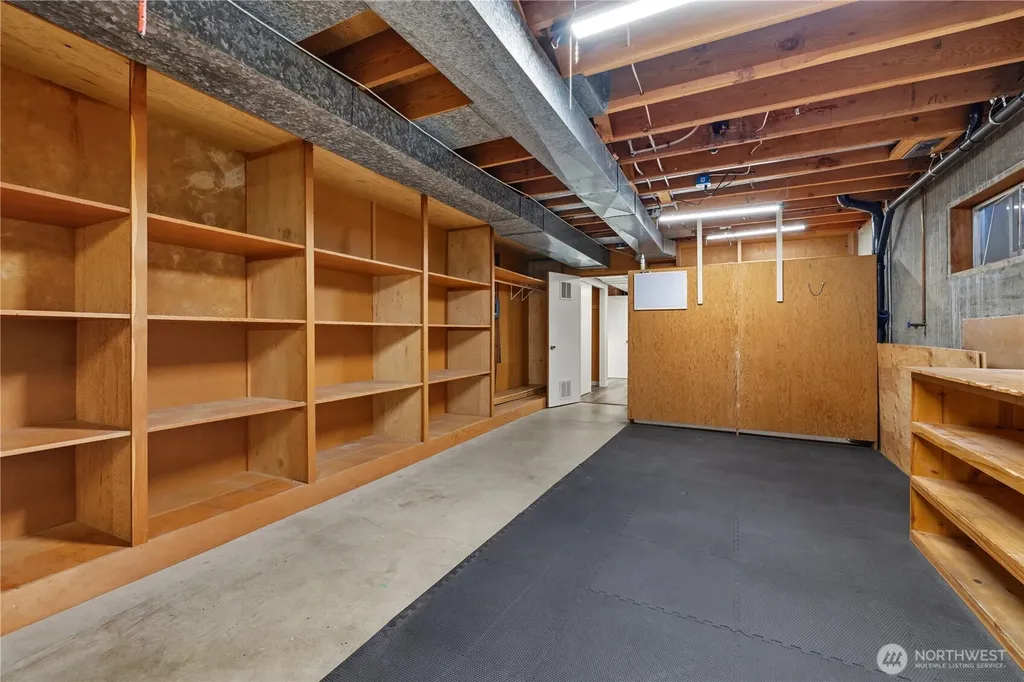 675 SW Franklin Court Oak Harbor WA 98277