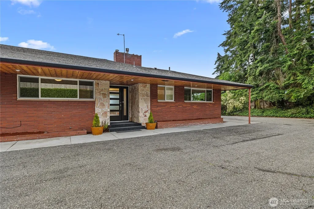 675 SW Franklin Court Oak Harbor WA 98277