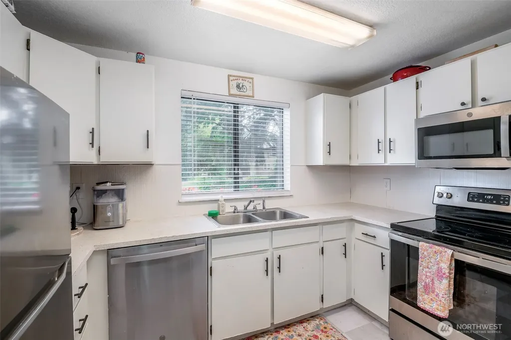 2209 Mciver Court SW Tumwater WA 98512