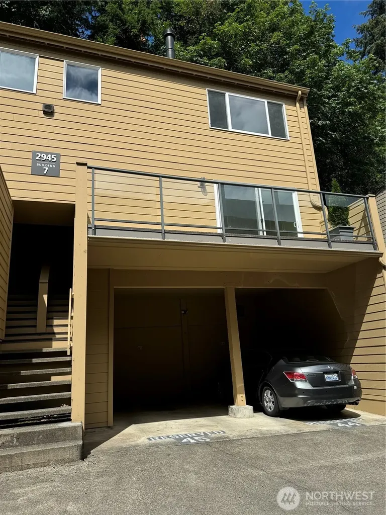 2945 76th Avenue SE Mercer Island WA 98040