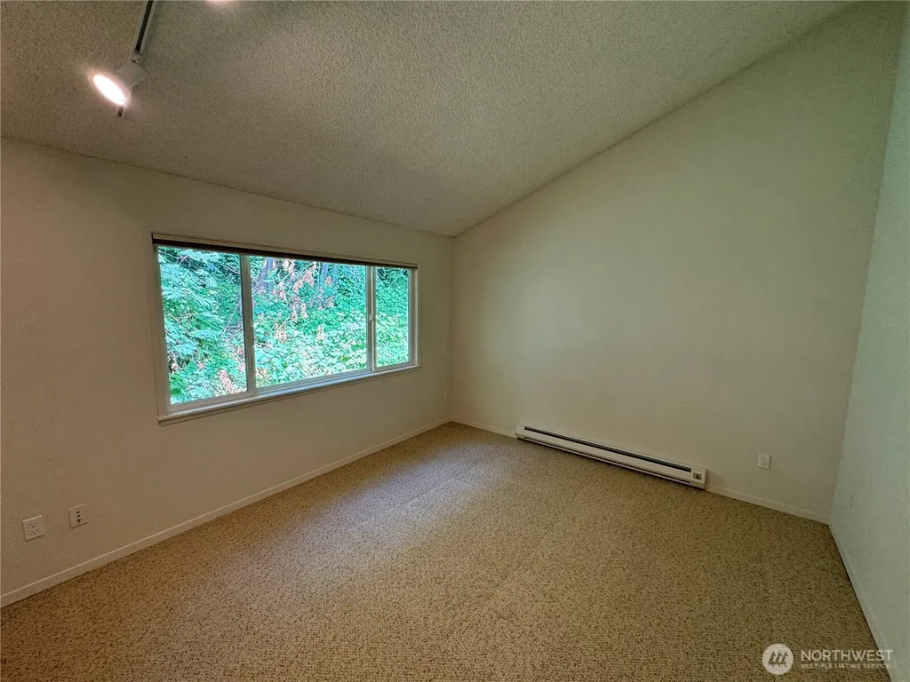 2945 76th Avenue SE Mercer Island WA 98040