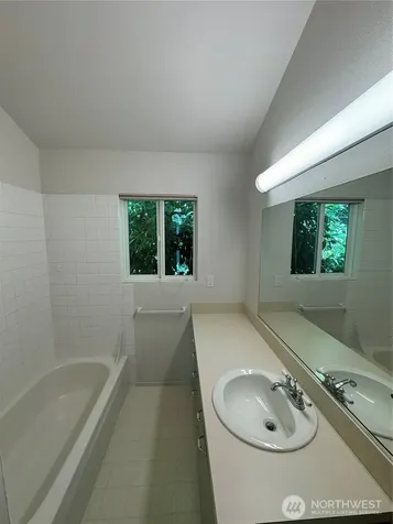 2945 76th Avenue SE Mercer Island WA 98040