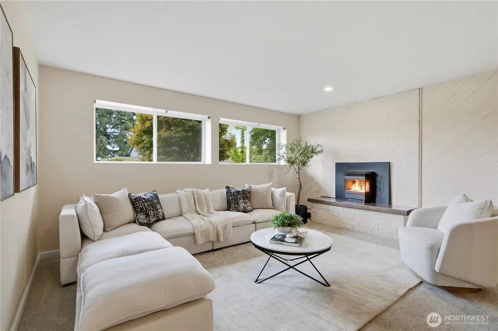 13232 NE 130th Place Kirkland WA 98034